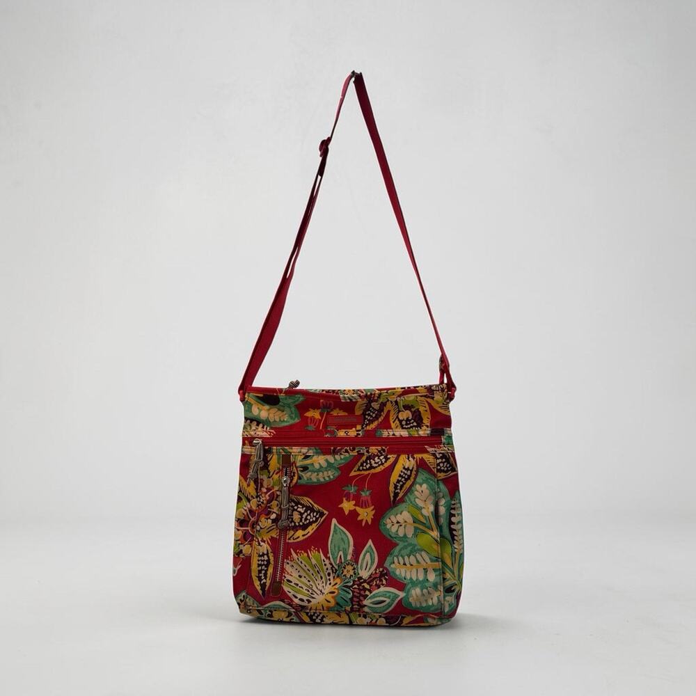 Vera Bradley Triple Zip Crossbody Bag Rumba Excellent Pre-owned READ 11X11”